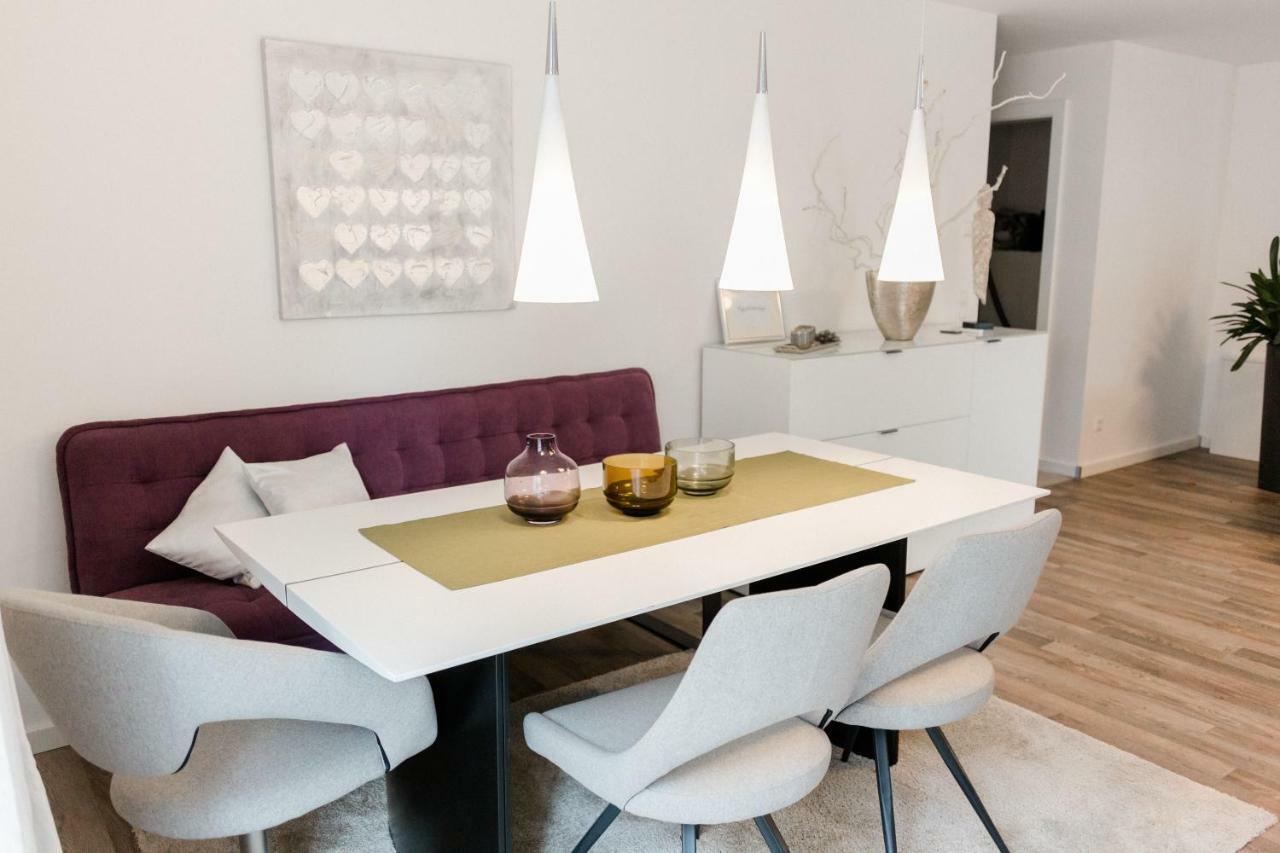Brehm Living Apartment Кандел Екстериор снимка